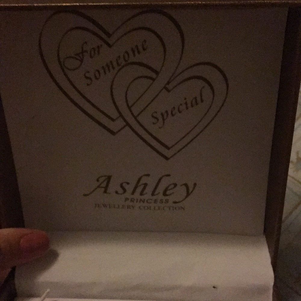 Bracelets - Picture 8 of 8